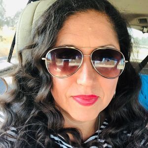 Meet your Posher, Sandra